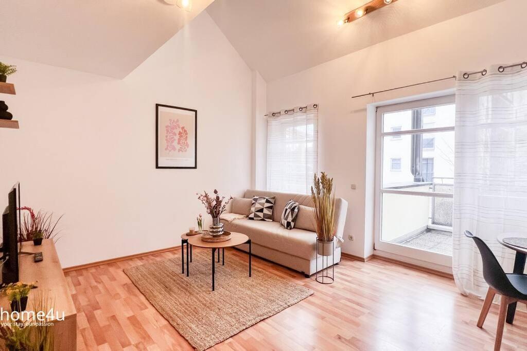 City-Suite, Zentral / Tiefgarage Straubing Exteriör bild
